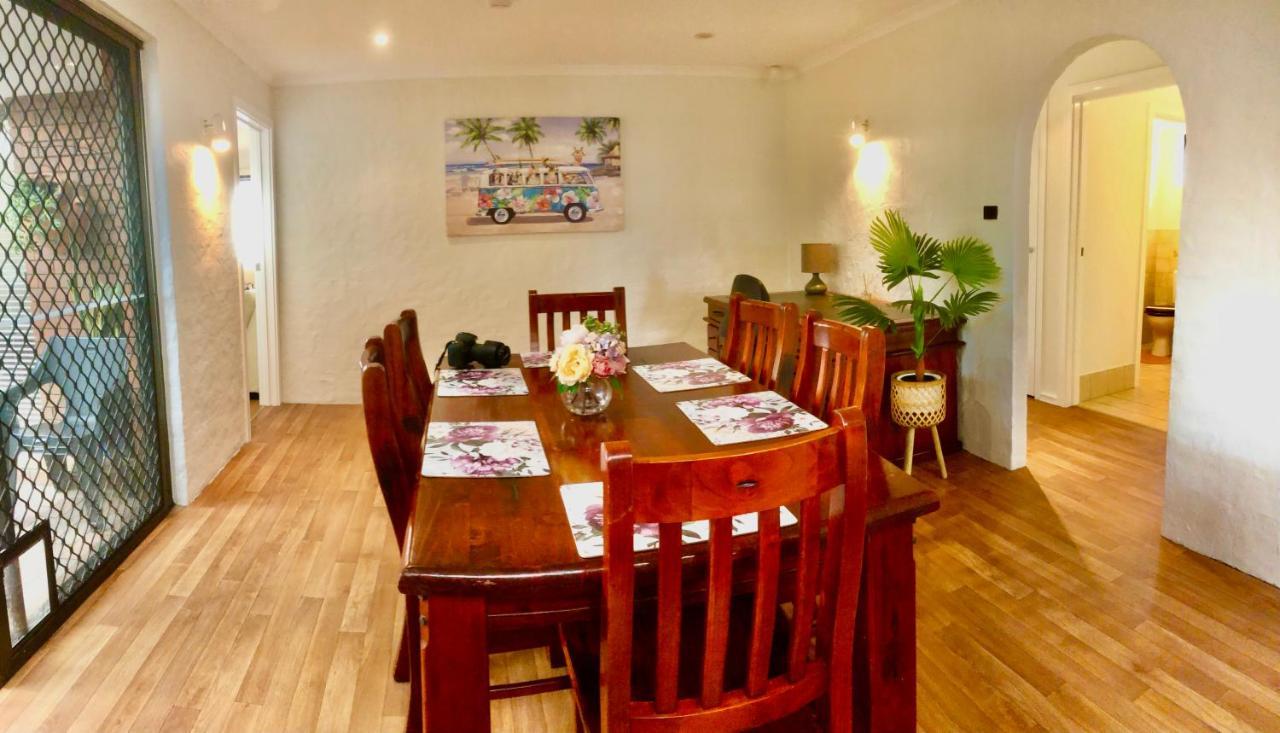 Beach House Opposite Ocean 4 Bed 2 Bathroom With Pool Geraldton Exterior foto